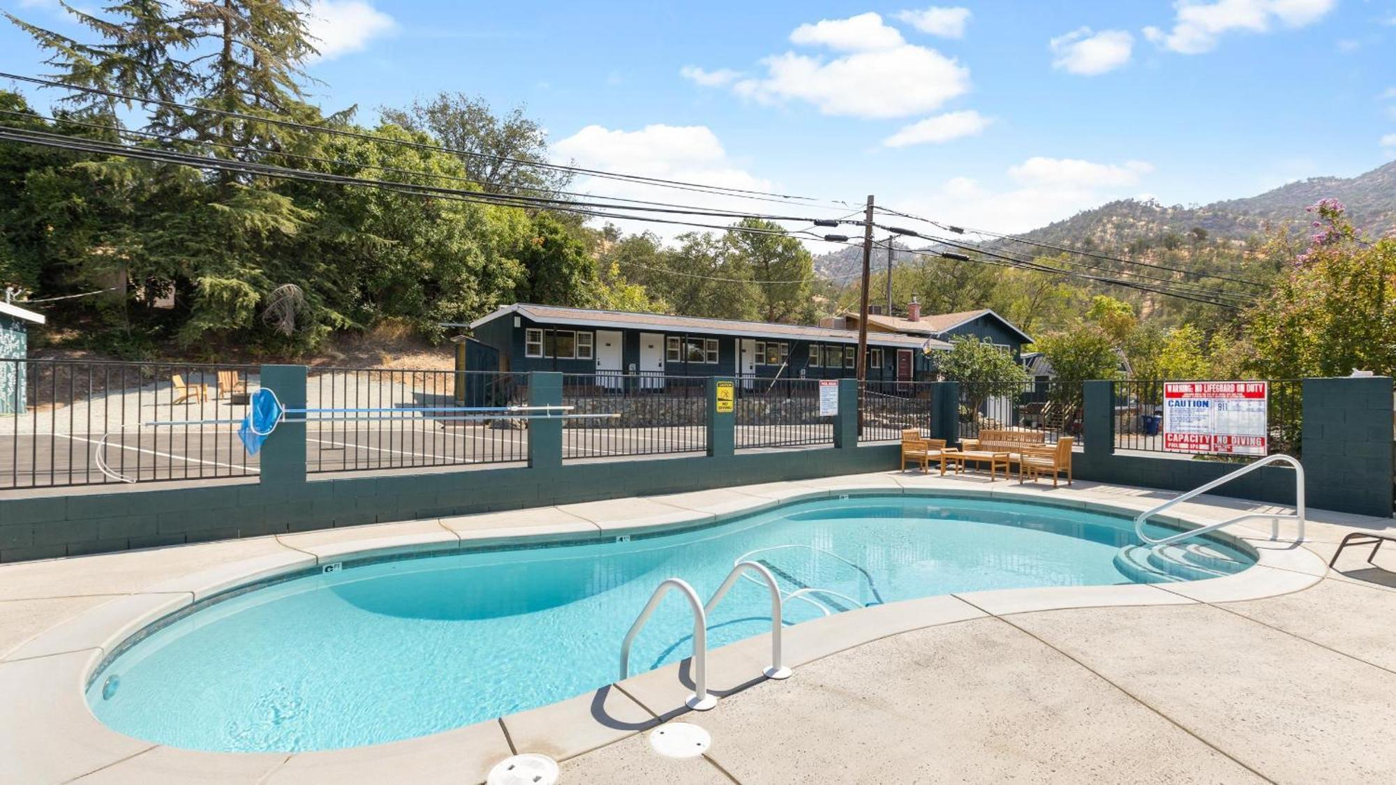 The Tokopah Sequoia Motel Rm 1 Three Rivers Exteriér fotografie
